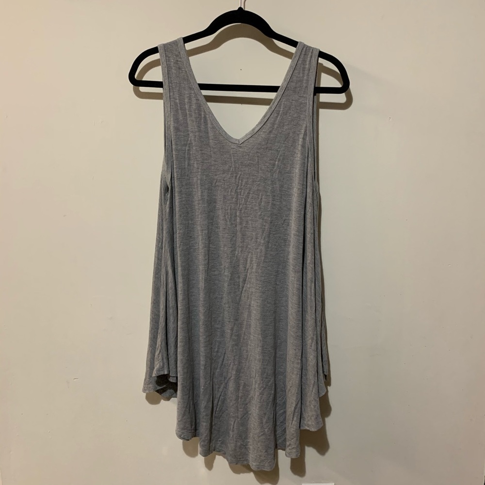 Asymmetrical Umgee Shirt - Size Large
